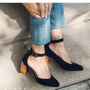 Soludos Gemma Heel in Black